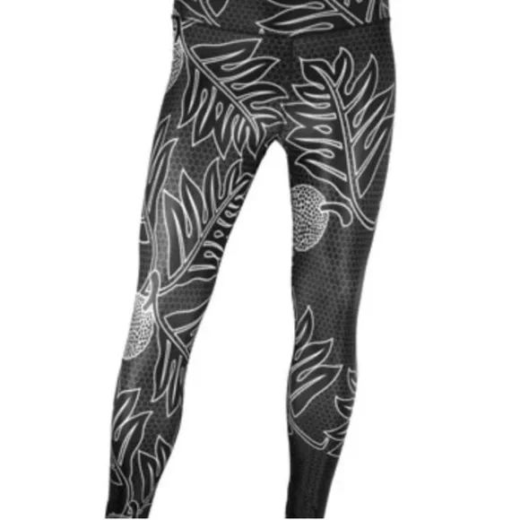 Oiwi ocean Ulu Wahine Compression
Leggings Hawaii print workout - Picture 7 of 8